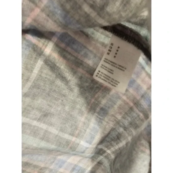 American Eagle Plaid Boyfriend Shirt Women's Shirt M Gray Pink Blue P2P 18 SL 24 - Picture 4 of 5